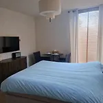 Location Private With Roof Terrace